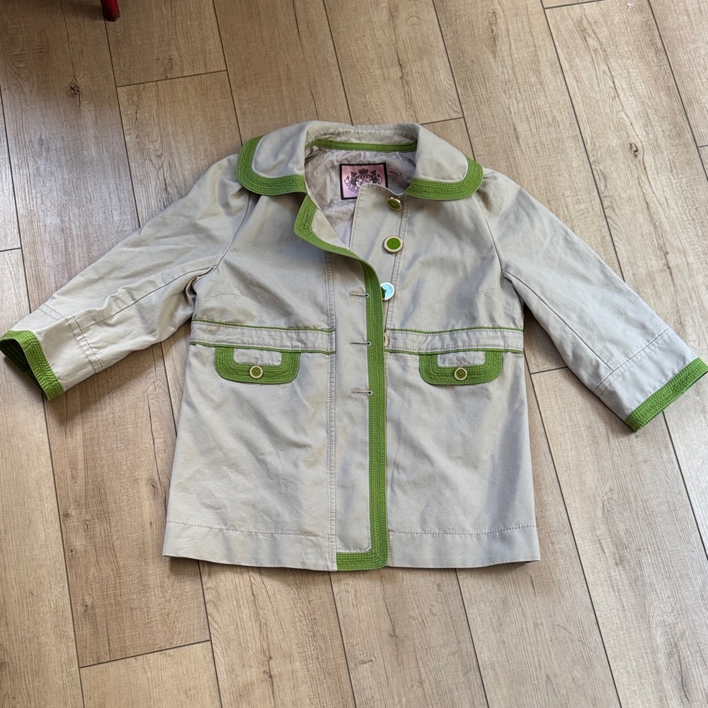 Juicy Couture Beige and Green round collared Spring/Fall cotton canvas coat